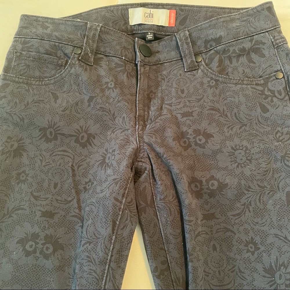 CAbi Navy Floral Print Skinny Jeans, Size 2 - Picture 4 of 7
